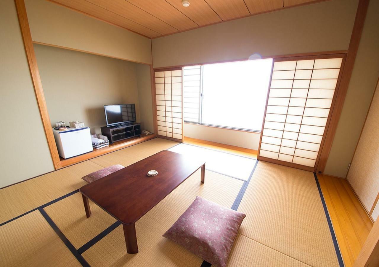 Hostel Sea Aiga Kaigetsu Sumoto Exteriér fotografie
